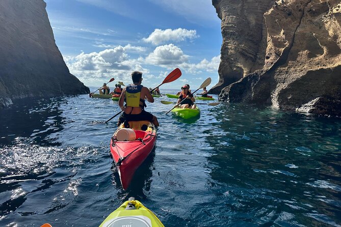 2h Guided Kayak Vila Franca do Campo Coastal and Islet Caves - What to Bring and How to Set Yourself Up