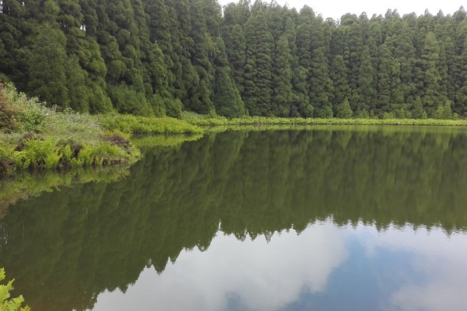 7 Cidades lake Fire lake Van tour - Sete Cidades twin lakes: a volcano-crater day in fast, manageable chunks