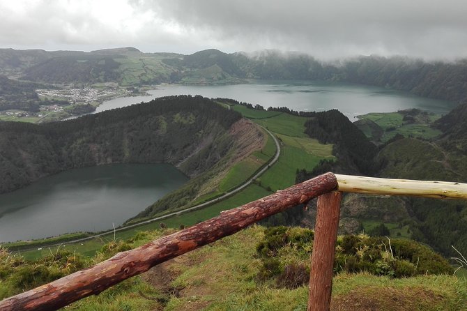 7 Cidades lake Fire lake Van tour - Fire Lake: where the scenery turns more dramatic, more intimate