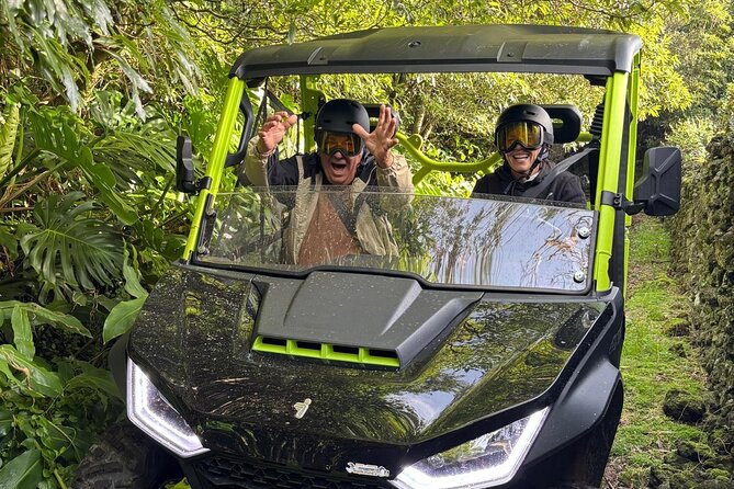 Adventure by buggy in Mount Pico - Small-group feel: why max 12 travelers is good news