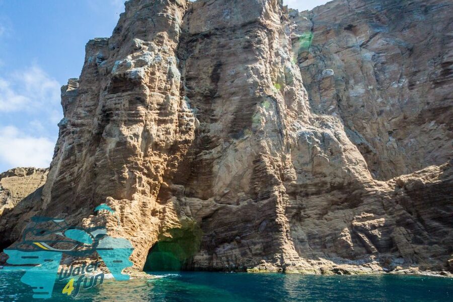 Angra do Heroísmo: Goat Islets Visit - The Route You Follow: That Loop-Shaped Like an 8