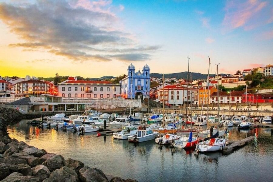 Angra do Heroísmo: Walking Tour with Local Pastry and Coffee - Why this Angra do Heroísmo tour feels different on foot