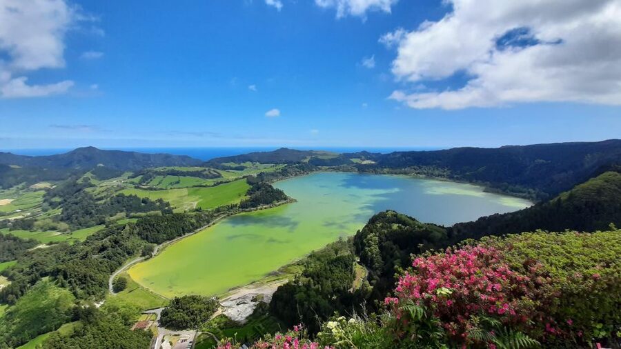Azores: Private tour to All São Miguel island with lunch - North coast photo stops: Capelas, Ribeira Grande, and the lookouts