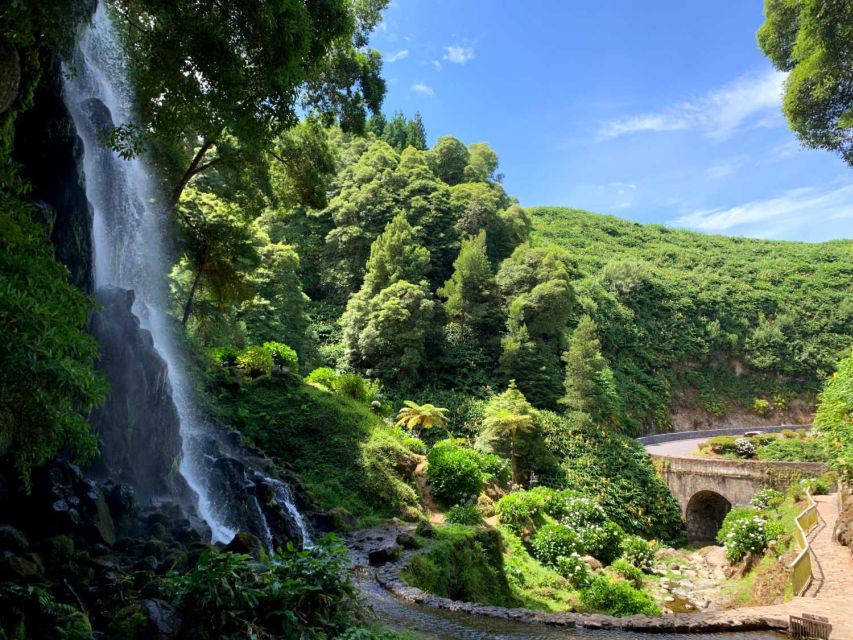 Azores: Private tour to All São Miguel island with lunch - Price and value: what $218 per person really buys