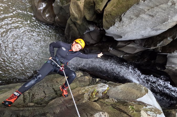 Azores Salto do Cabrito Canyoning Adventure - Why the guides matter so much: Ernesto and Bruno keep it fun