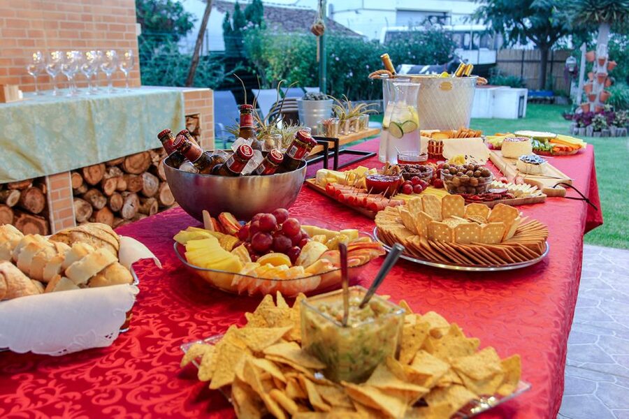 Azores: Volcanic Wine and Tapas Tasting Party - Pacing and conversation: you are not treated like a classroom