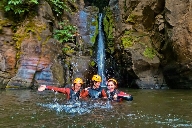 Canyoning in Salto do Cabrito (Sao Miguel - Azores) - How the guides change the whole experience