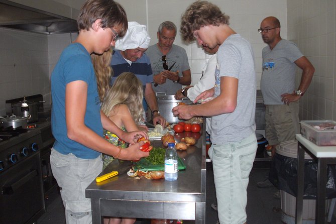 Chef for a day | Boss for a day (Min. 4 Participants) - Caldeira das Furnas and hot springs at Poona da Dona Beija