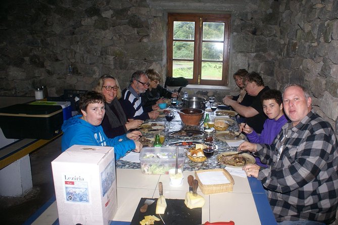 Day at the Farm - Lunch with local ingredients, wine, beer, and dessert included