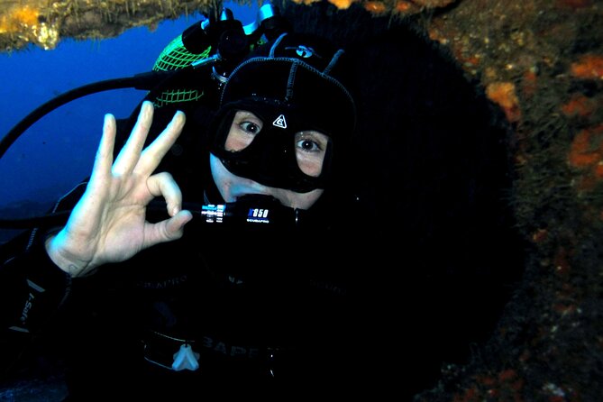 Double Scuba Diving - Two Sessions on São Miguel, With a Real-World Flow
