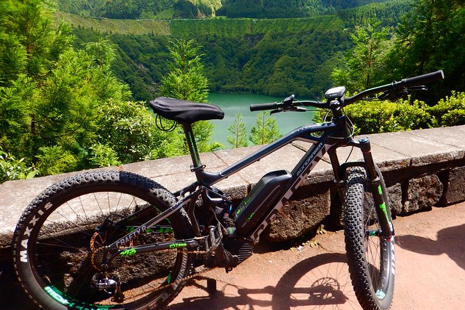E-bike Sete Cidades- "All Mountain" bike program - What All Mountain means on the ground (and why it suits this crater)