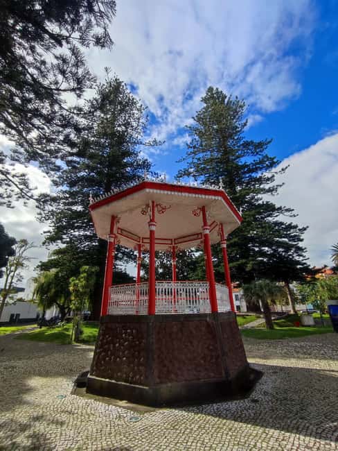 Faial Island Highlights: Half-Day Guided Tour - Weather in the Azores: what to expect and how the day adapts