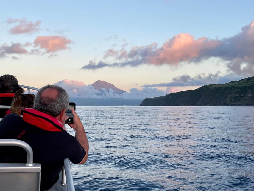 Faial Island: Unique boat tour to the Capelinhos volcano - Where you meet in Horta, what timing feels like, and what to bring
