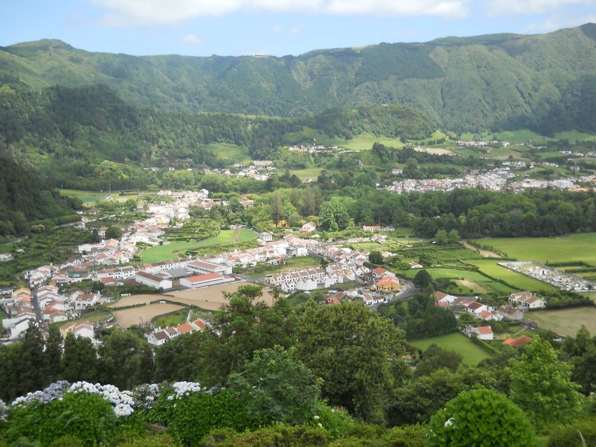 From Ponta Delgada: Furnas Guided Day Trip & 4x4 Adventure - The 4x4 ride part, why the road matters as much as the destination