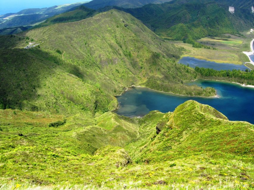 From Ponta Delgada: Lagoa do Fogo Half-Day Jeep Tour - Off-road stops designed for real viewing time