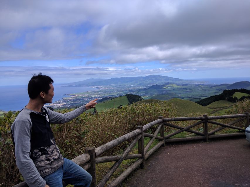 From Ponta Delgada: Sete Cidades Guided Tour - Guides, pacing, and how to get the most out of every stop