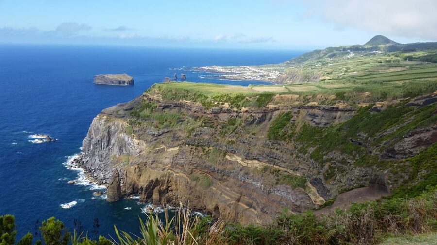 From Ponta Delgada: Sete Cidades Lakes & Fire Lake Day Tour - Price and Logistics for a Private Group Up to 4