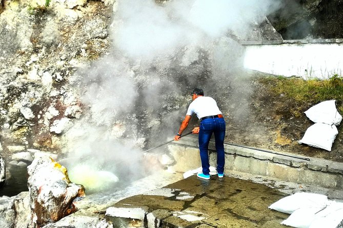 Full Day Jeep Tour Furnas with lunch (Cozido) and drinks included - Lunch done right: cozido plus unlimited drinks
