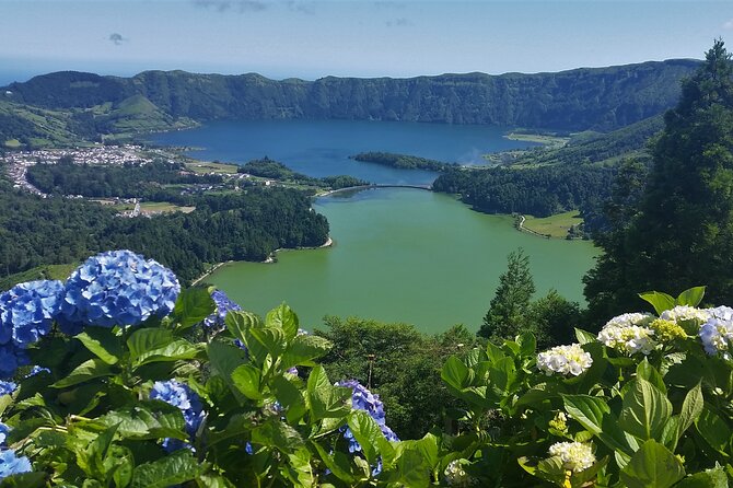 Full-Day Sete Cidades Crater Lake and Fire Crater Lake Private Tour - Ponta Delgada Pickup and the Fast Start from Ponta do Escalvado