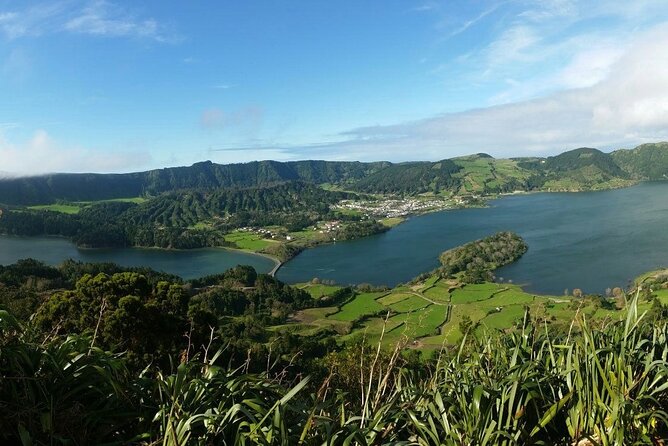 Full-Day Sete Cidades Crater Lake and Fire Crater Lake Private Tour - Timing, Comfort, and How to Handle a Packed Route