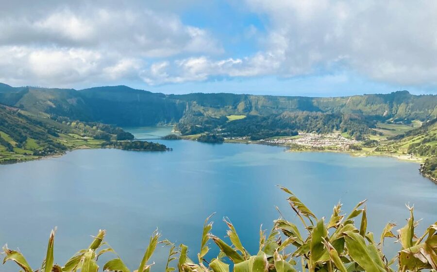Full-Day Sete Cidades & Ferraria from Ponta Delgada - Ponta da Ferraria thermal pools: optional swimming and real value