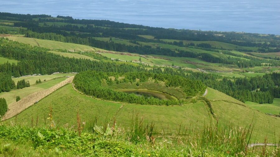 Full-Day Sete Cidades & Ferraria from Ponta Delgada - Who this tour suits best