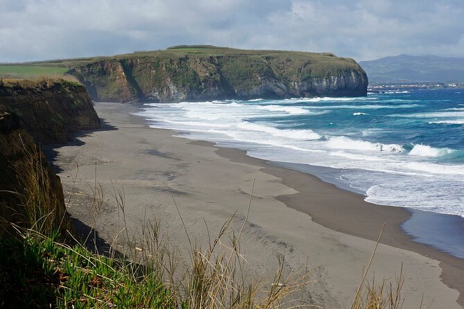 Full-Day Sete Cidades & Lagoa do Fogo Tour With Lunch (West Tour) - Salto do Cabrito waterfall and the black-sand finale at Santa Bárbara