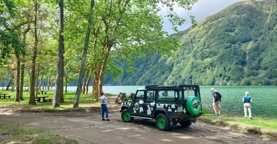 Full Day Sete Cidades + Lagoa do Fogo - From Ponta Delgada Pickup to the Covoada Route