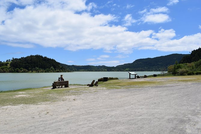 Furnas Full Day Tour | Full Day Furnas Tour (Min. 2 Persons) - Lagoa das Furnas and the Baking Moment That Becomes Lunch