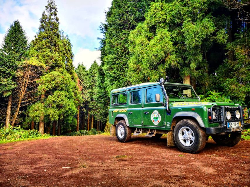 Half-Day 4X4 Tour Sete Cidades. Off the beaten Track. - What to Bring So You Enjoy Every Stop
