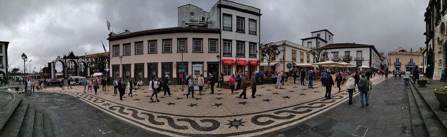 Half Day City Tour in Beautiful Ponta Delgada DE/EN/PT - Starting at Posto de Turismo de Ponta Delgada