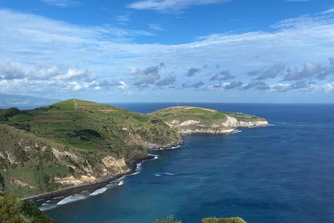 Half-Day Jeep Tour from Ponta Delgada - Lagoa do Fogo - The guide experience and what small group size changes