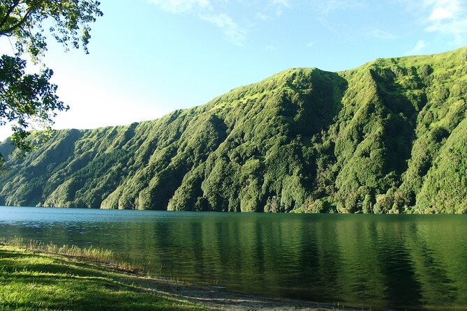 Half-Day Jeep Tour from Ponta Delgada to Sete Cidades - Guides Are the Real Secret Sauce on This Tour