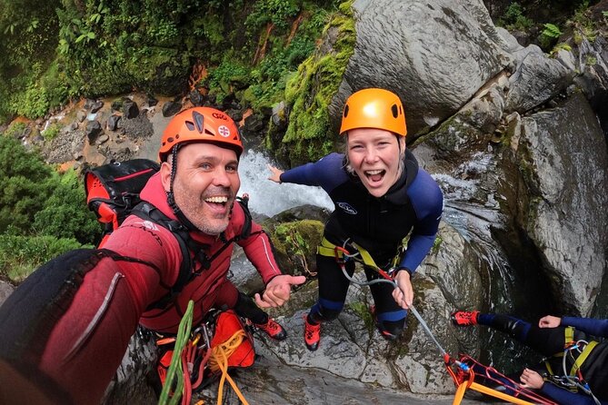 High Canyoning with Limite Vertical - The 4-Hour Route, What to Expect at Each Stage