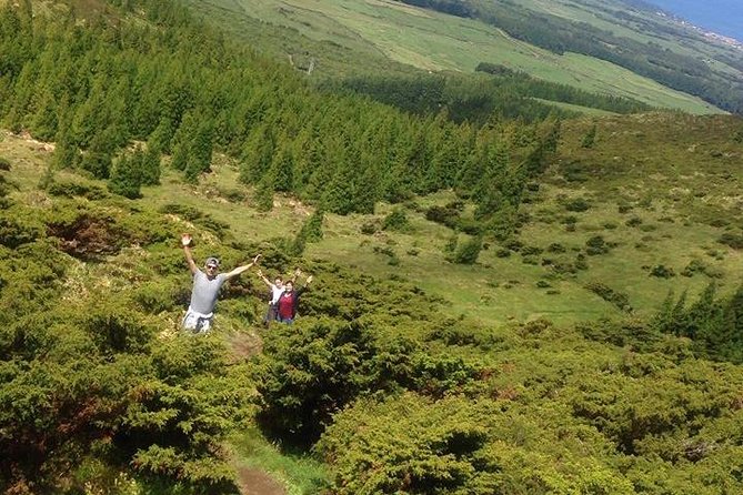 Hiking Trail Rocha Do Chambre | Terceira Island - Key highlights worth getting excited about