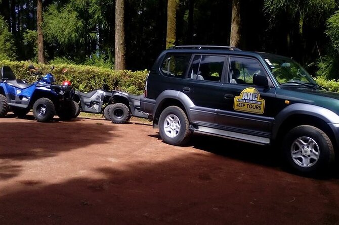 Jeep – Off-road Excursion w/ lunch – Coast to Coast (Shared) - Passing Batalha Golf Course, then switching to coastal and farm roads