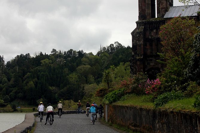 Kayaking and Mountain Biking in Furnas - What to Expect in Your Total Day Timing