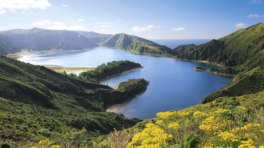 Lagoa do Fogo: Biologist-guided Volcano e-Tour +Hot Springs - Caldeira Velha hot springs pools: the relaxing part with real safety notes