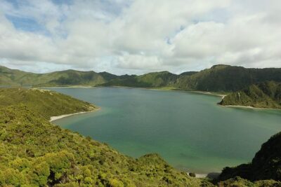 Lagoa do Fogo Walking Tour with Lunch from Ponta Delgada