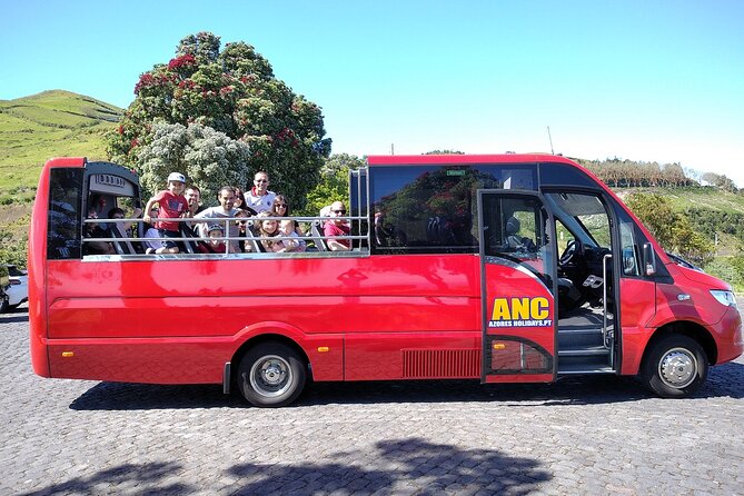 Minibus – Laketour – Furnas – Full Day (Shared) - Furnas Fumaroles and Vila das Furnas: The Real Center of the Day