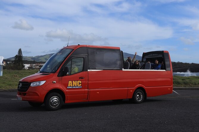 Minibus – Laketour – Furnas – Full Day (Shared) - More Views at Pico do Ferro: When You Need a Photo Finish