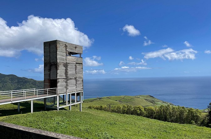 Nordeste Breathtaking Nature Private Van Tour - The guide factor: why Pavel gets singled out