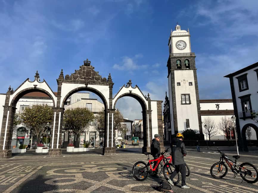Ponta Delgada: E-Bike Cycling Tour - Where the tour starts, and why Forte de São Brás matters