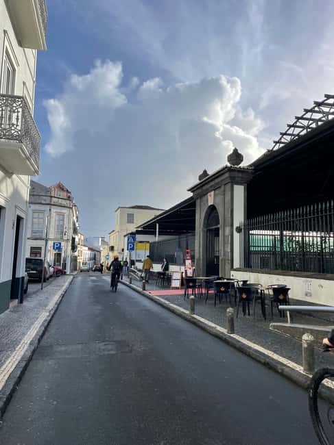 Ponta Delgada: E-Bike Cycling Tour - Rosto do Cão and the coast: viewpoints, beaches, and sea-breeze pacing