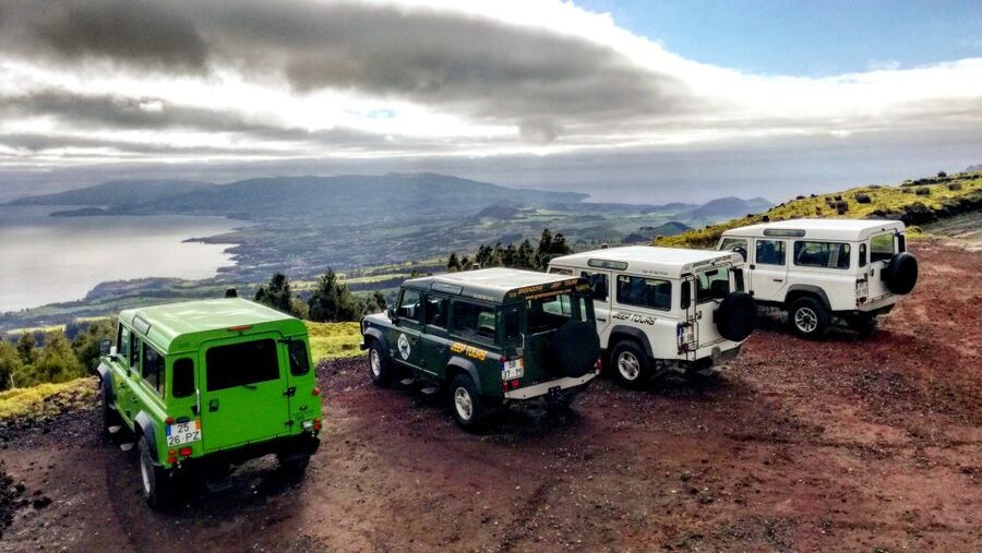 Ponta Delgada: Full-Day Sete Cidades 4X4 Tour with Lunch - FAQ