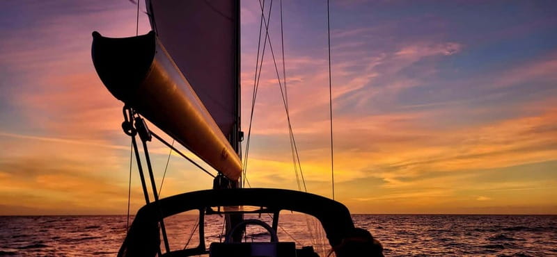 Ponta Delgada: Private Sunset Tour with Snacks and Drinks - Key moments that make this sunset cruise worth it