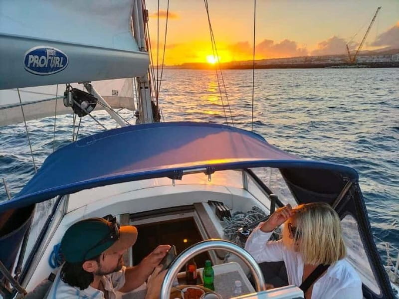 Ponta Delgada: Private Sunset Tour with Snacks and Drinks - Your hosts matter: service, storytelling, and photo help