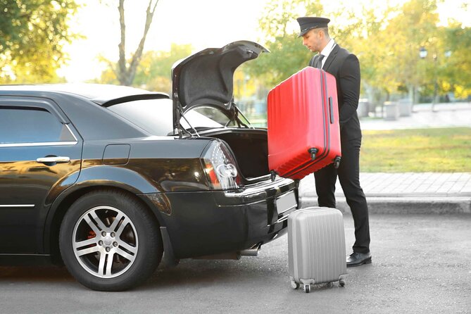 Ponta Delgada to Ponta Delgada Airport (PDL) - Private Transfer - Round-Trip Comfort and Group Size Up to 8
