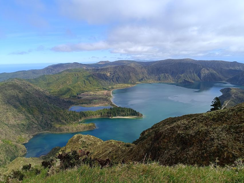 Privat van tour Sete Cidades, Lagoa do Fogo – volcanic lakes - How to make the most of each stop (and not feel rushed)
