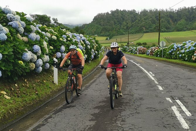 Private E-Bike Tour on Sete Cidades Volcano's Rim with Lake View - Why Sete Cidades by e-bike beats the usual sightseeing